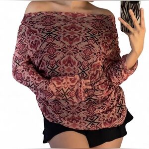 Vintage Y2K Style Long Sleeve Top